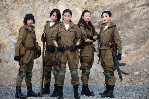 女子炸弹部队